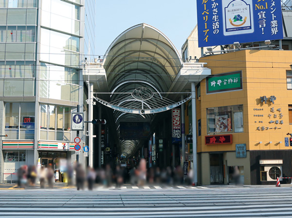 Surrounding environment. Main street (about 1630m / 21 minutes walk)