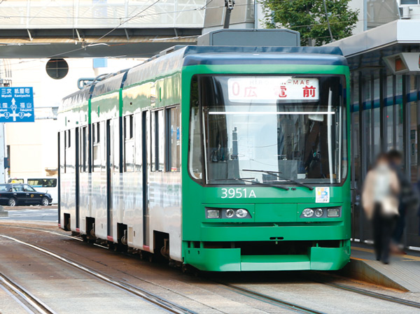 Surrounding environment. Hiroden "Takanobashi" Dentoma (about 710m / A 9-minute walk)