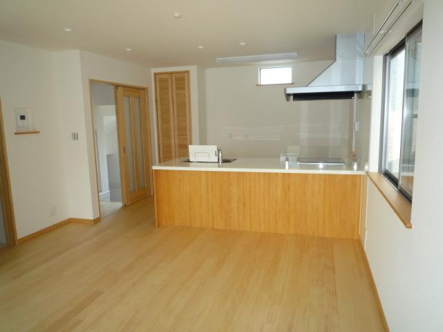 Living. 16.16 Pledge of LDK