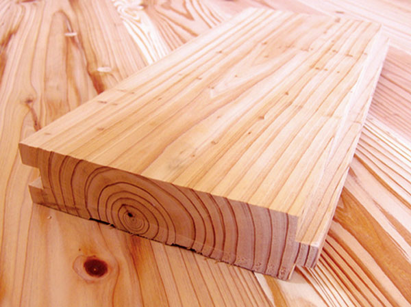 Interior.  [At room temperature dry cedar "acoustic aging (R) wood"]  Scent of wood pleasant cedar material, Which was dried at room temperature and let the classical music. Oil of the tree ・ As it is the rest extract, Warmth and also antibacterial action. Good foot touching, Taste is increased over the years. (Same specifications)