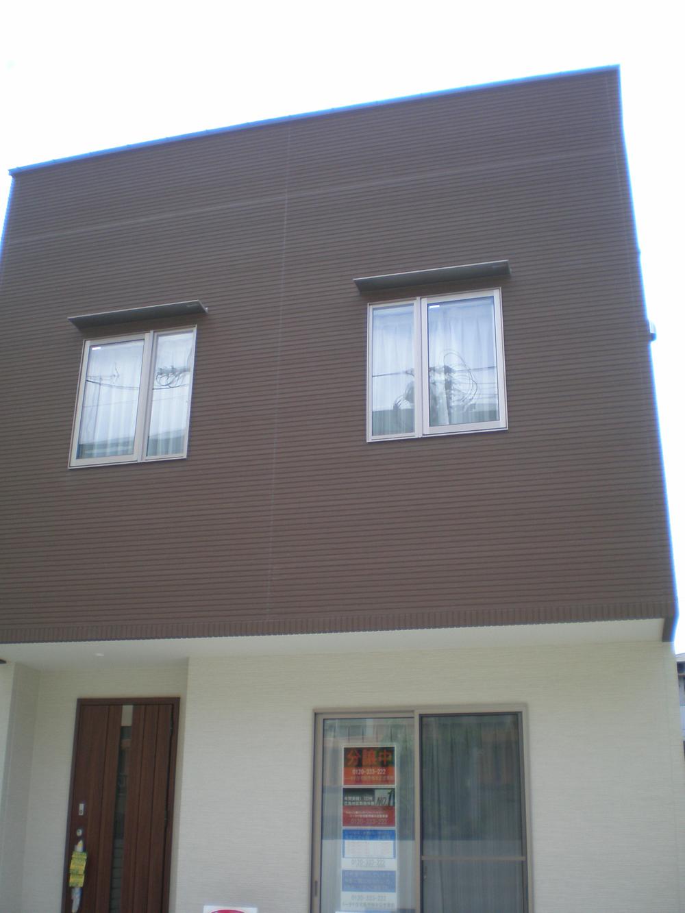 Local appearance photo