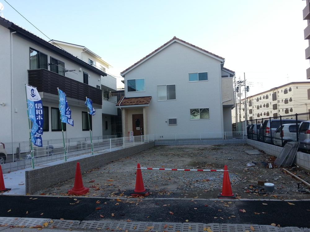 Local appearance photo. Local (11 May 2013) Shooting