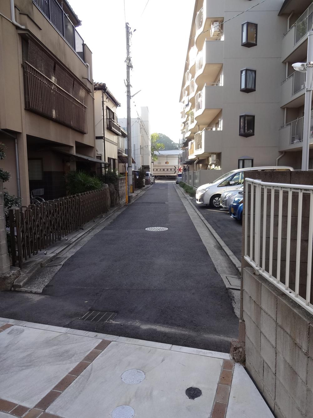 Local photos, including front road. Local (11 May 2013) Shooting