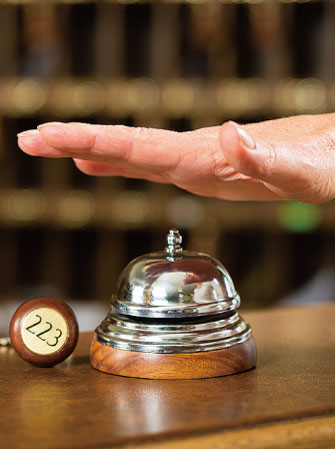 Variety of services.  [Concierge Service] Support every day of the people you live with concierge services, such as the Hotel Front. We do accept service where I am allowed to various correspondence to the residents like.  ※ Concierge service menu is of the plan, It may be subject to change at the time of implementation.  ※ The service there is something to be paid. (Reference photograph)