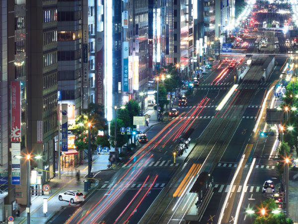Surrounding environment. Aioi Street (overlooking the west from Hatchobori intersection) (about 280m / 4-minute walk)