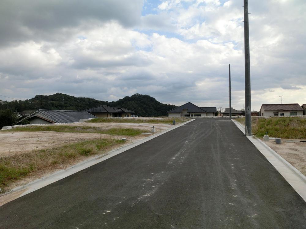 Local photos, including front road