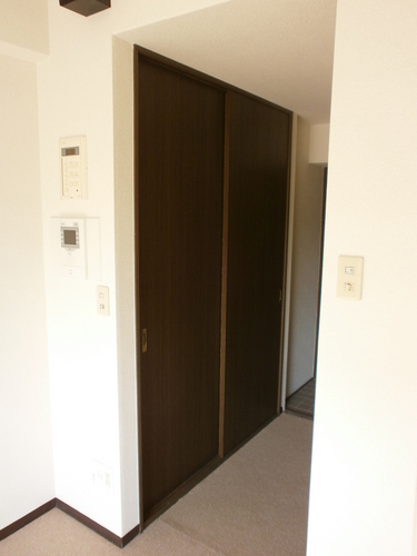 Other room space. Receipt