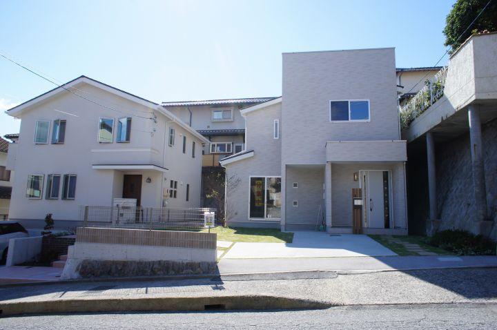 Local photos, including front road