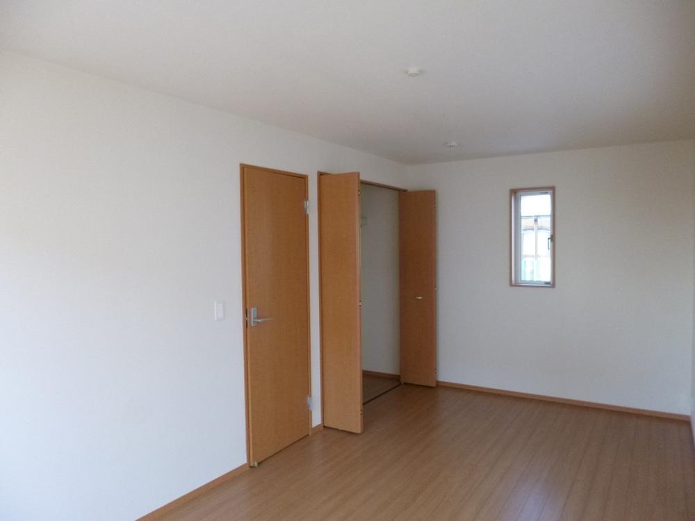 Non-living room. (November 2013) Shooting