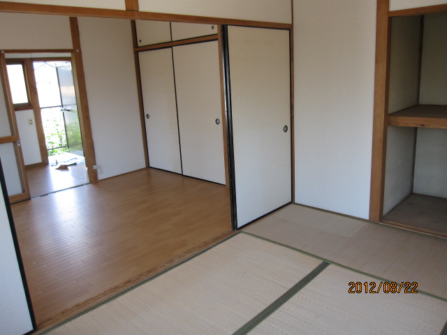Living and room