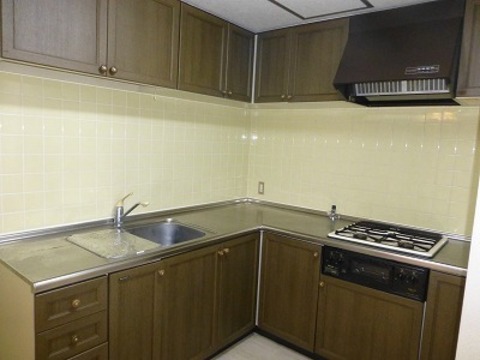 Kitchen. ☆ Independent kitchen ☆ L-shaped kitchen ☆