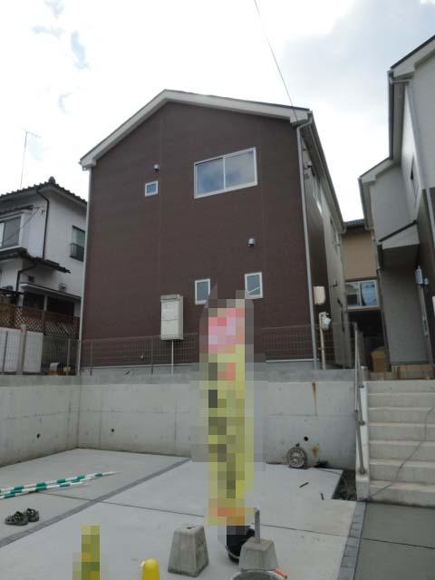 Local appearance photo. November 14 shooting