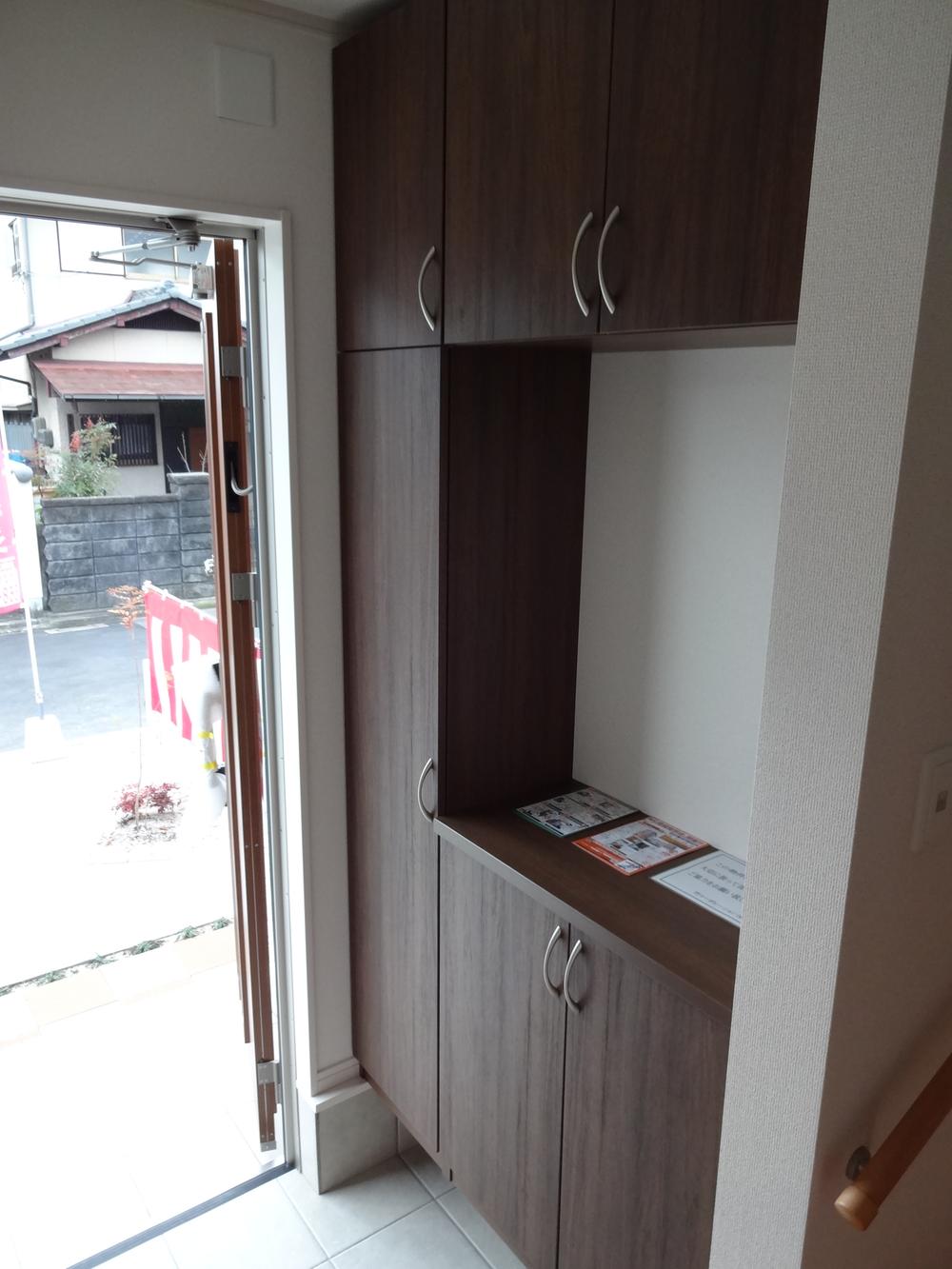 Entrance. Indoor (12 May 2013) Shooting