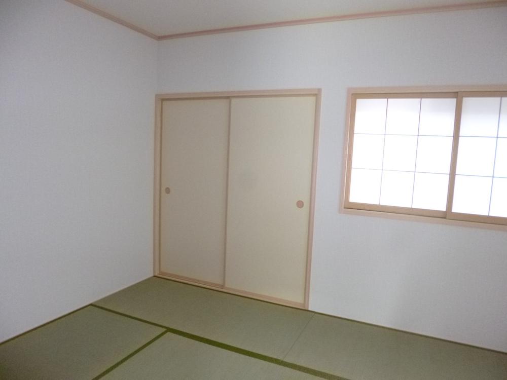 Non-living room. (November 2013) Shooting