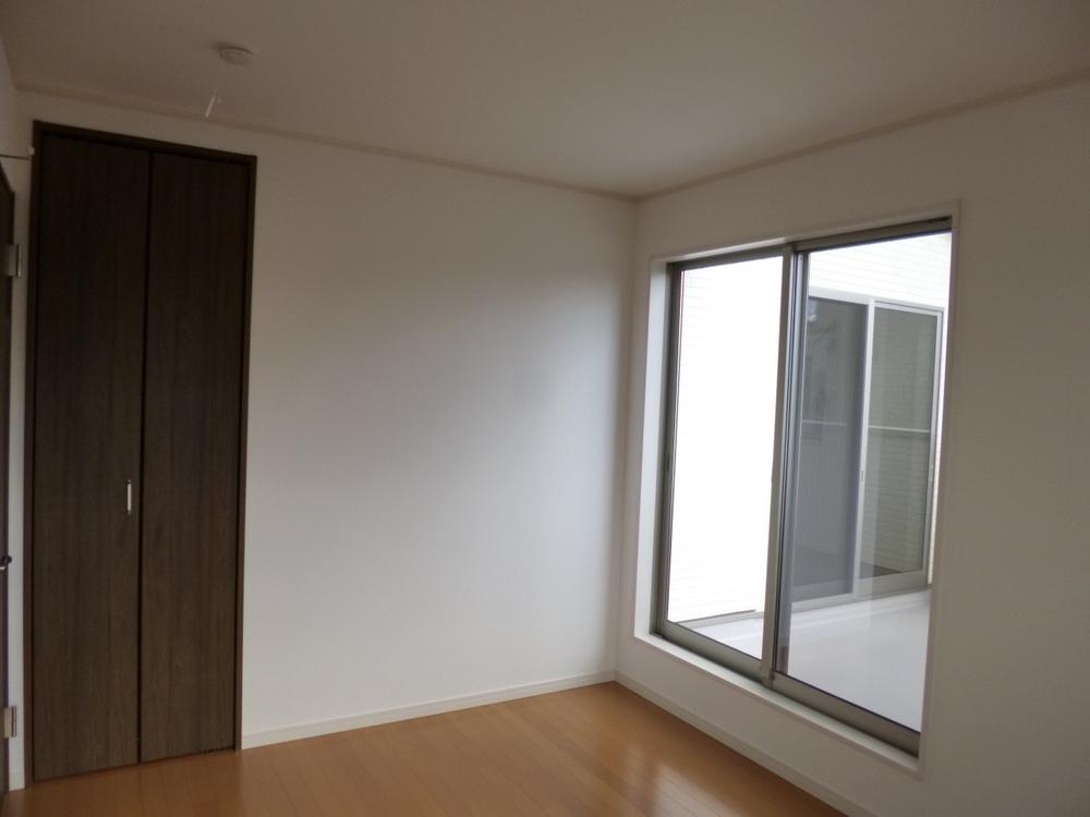 Non-living room. (November 2013) Shooting