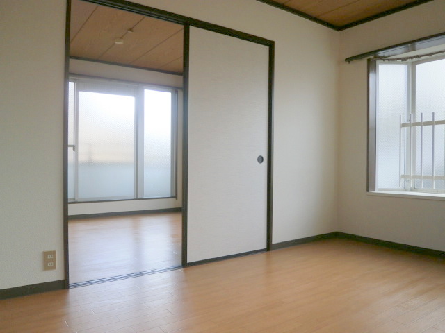 Other room space