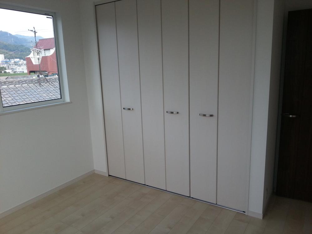 Receipt. Local (11 May 2013) Shooting