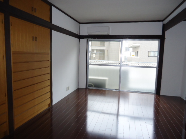 Other room space