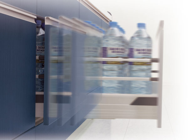 Kitchen.  [Soft closing rail] (Conceptual diagram)