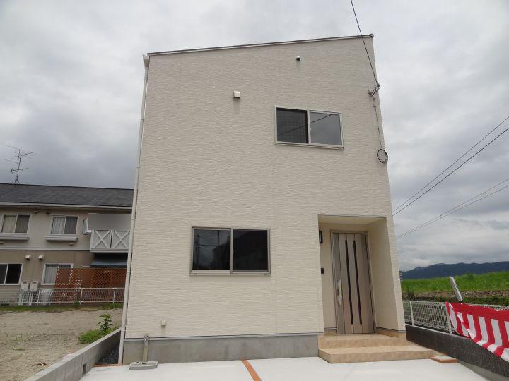 Local appearance photo