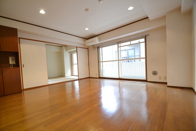 Living and room