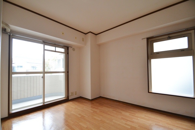 Other room space