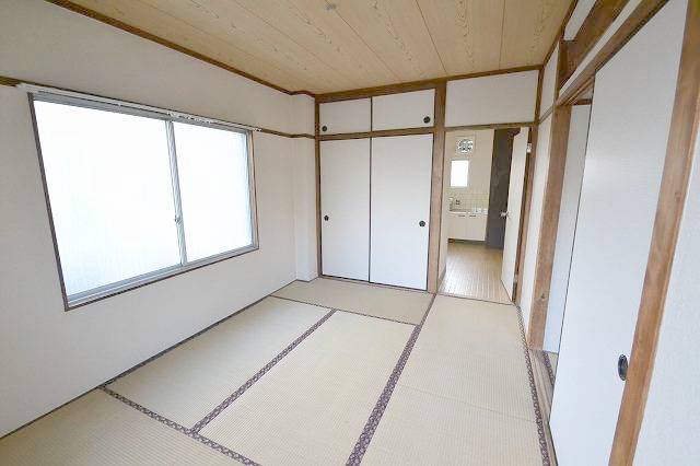 Living and room