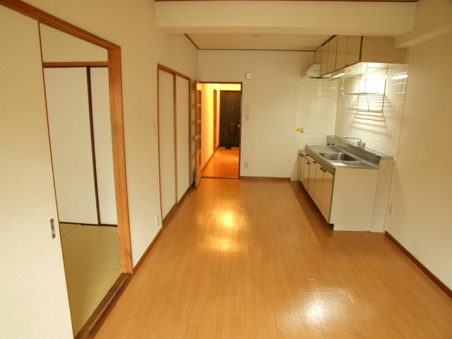 Living and room