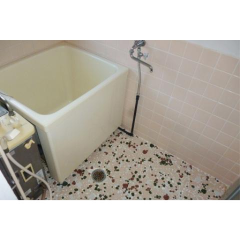 Bath. ※ It will be the same type
