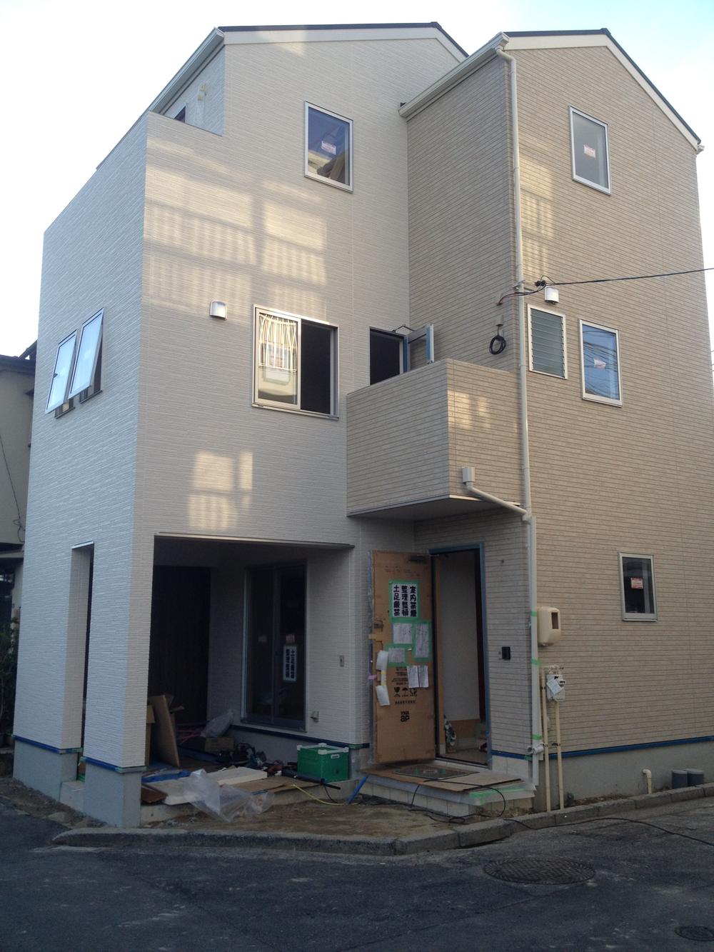 Local appearance photo