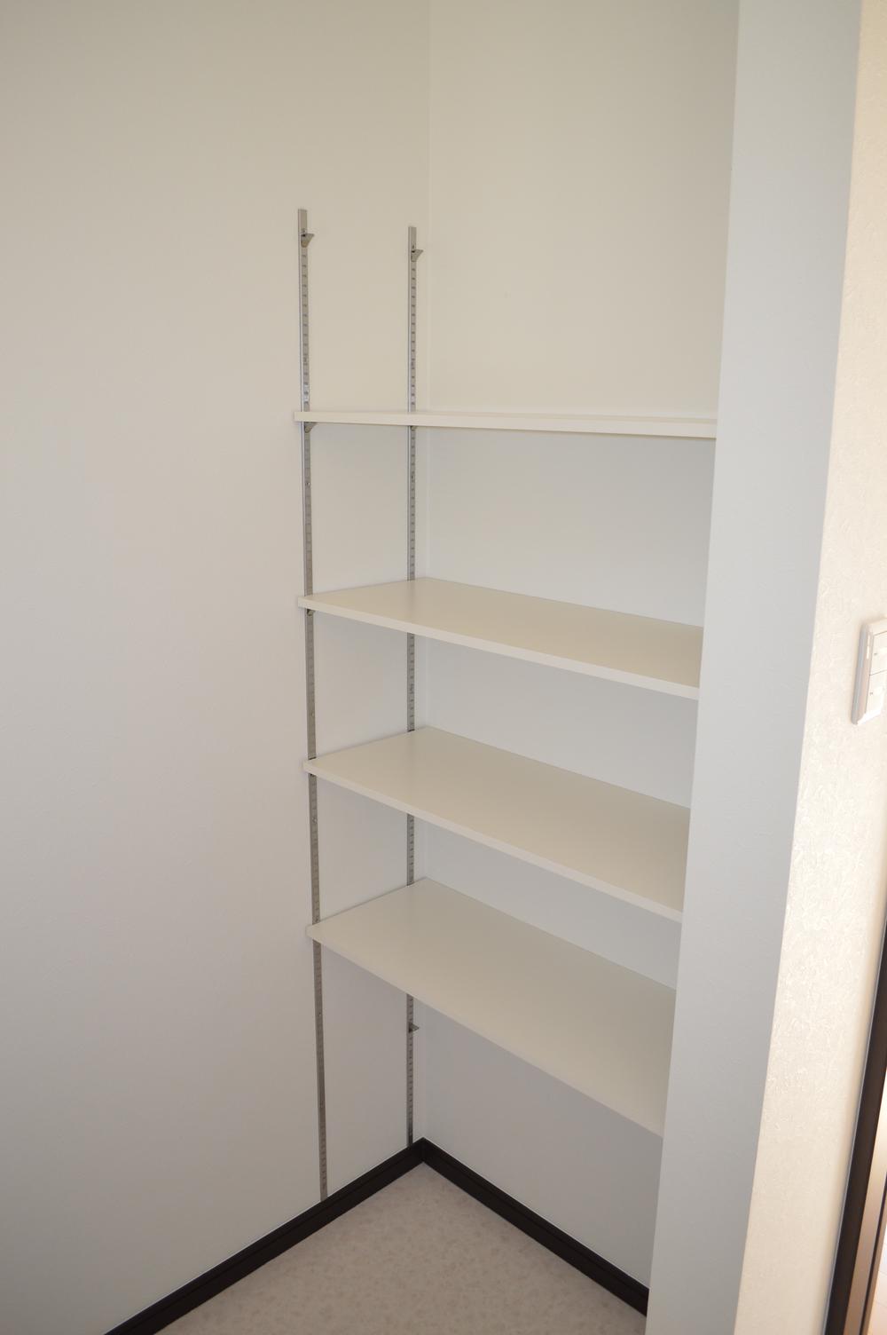 Wash basin, toilet. Leave plenty of storage