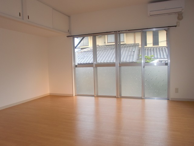 Other room space