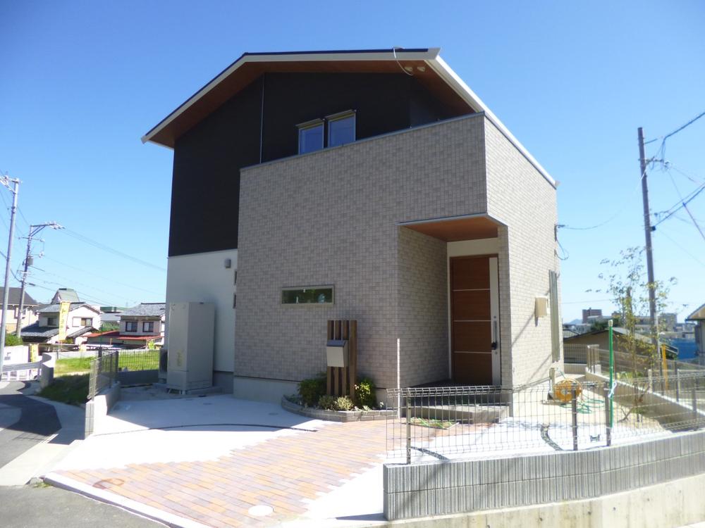 Local appearance photo. Local (September 2013) Shooting