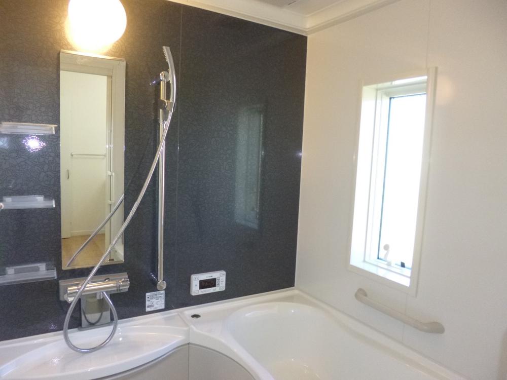 Bathroom. (September 2013) Shooting