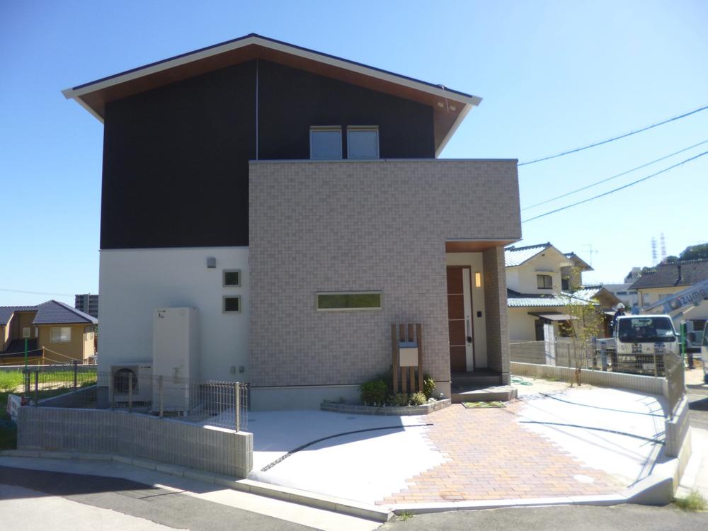 Local appearance photo. (September 2013) Shooting