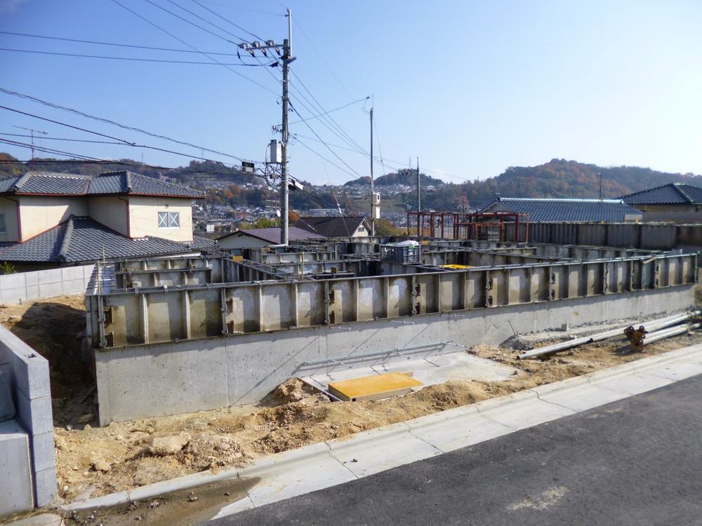 Local appearance photo. (December 2013) Shooting