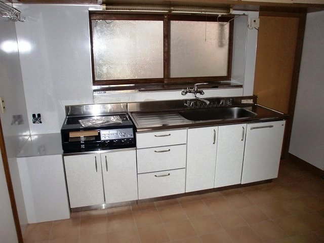 Kitchen. Kitchen