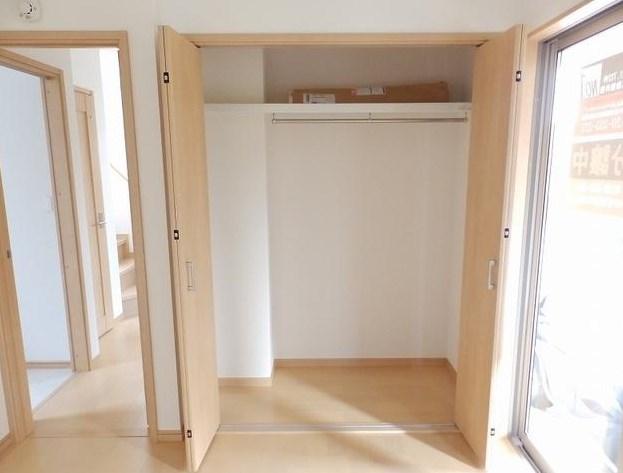 Receipt. First floor storage