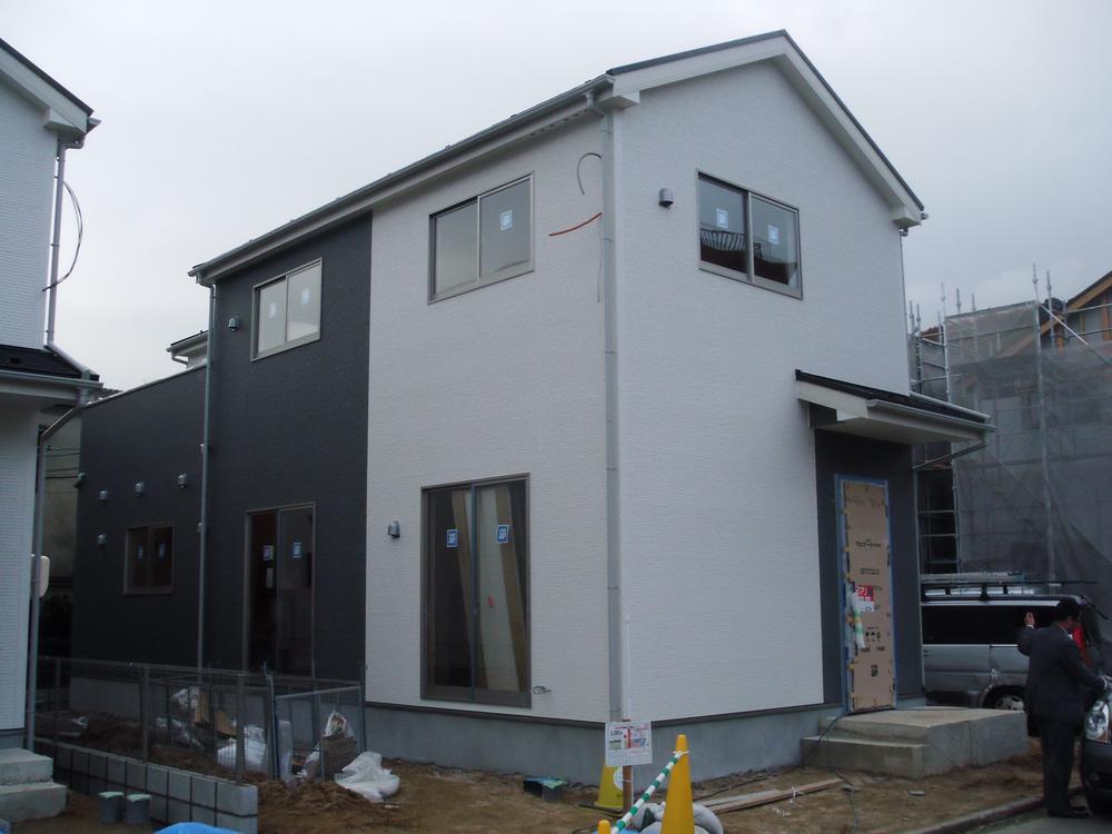 Local appearance photo. (December 2013) Shooting