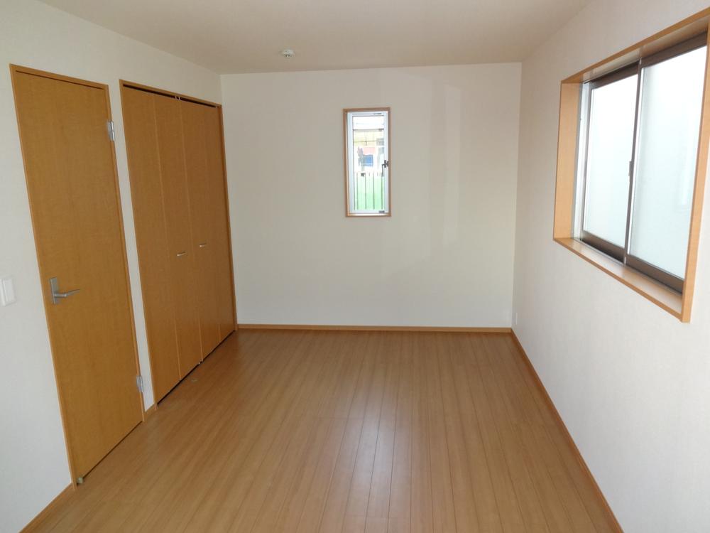 Non-living room. Indoor (11 May 2013) Shooting