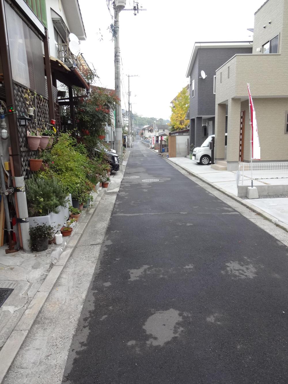 Local photos, including front road. Local (11 May 2013) Shooting