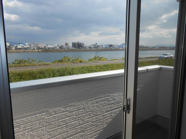 View photos from the dwelling unit