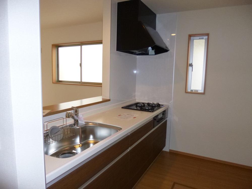 Kitchen. (December 2013) Shooting