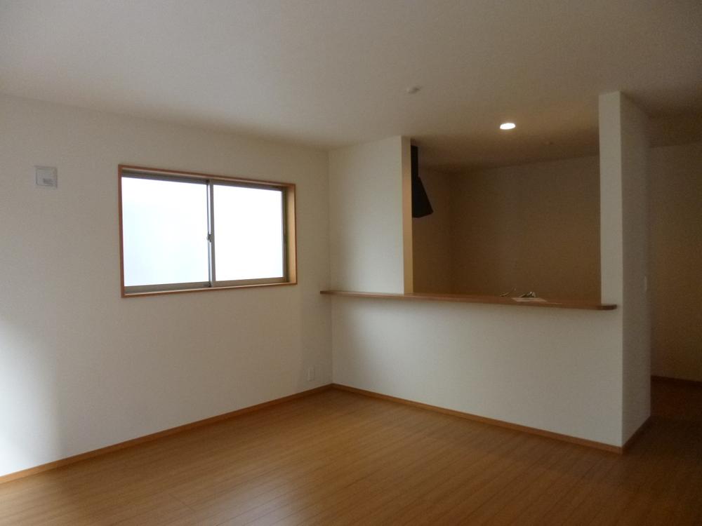 Living. (December 2013) Shooting