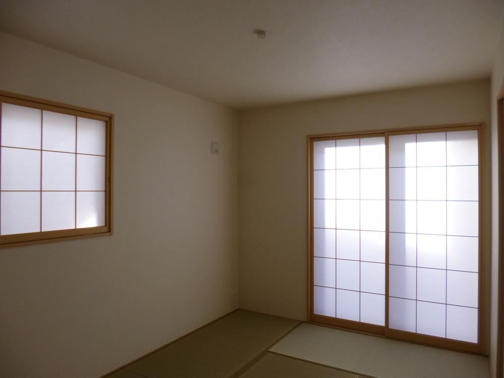 Non-living room. (December 2013) Shooting