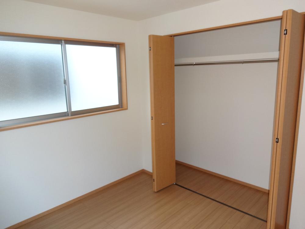 Non-living room. Indoor (11 May 2013) Shooting