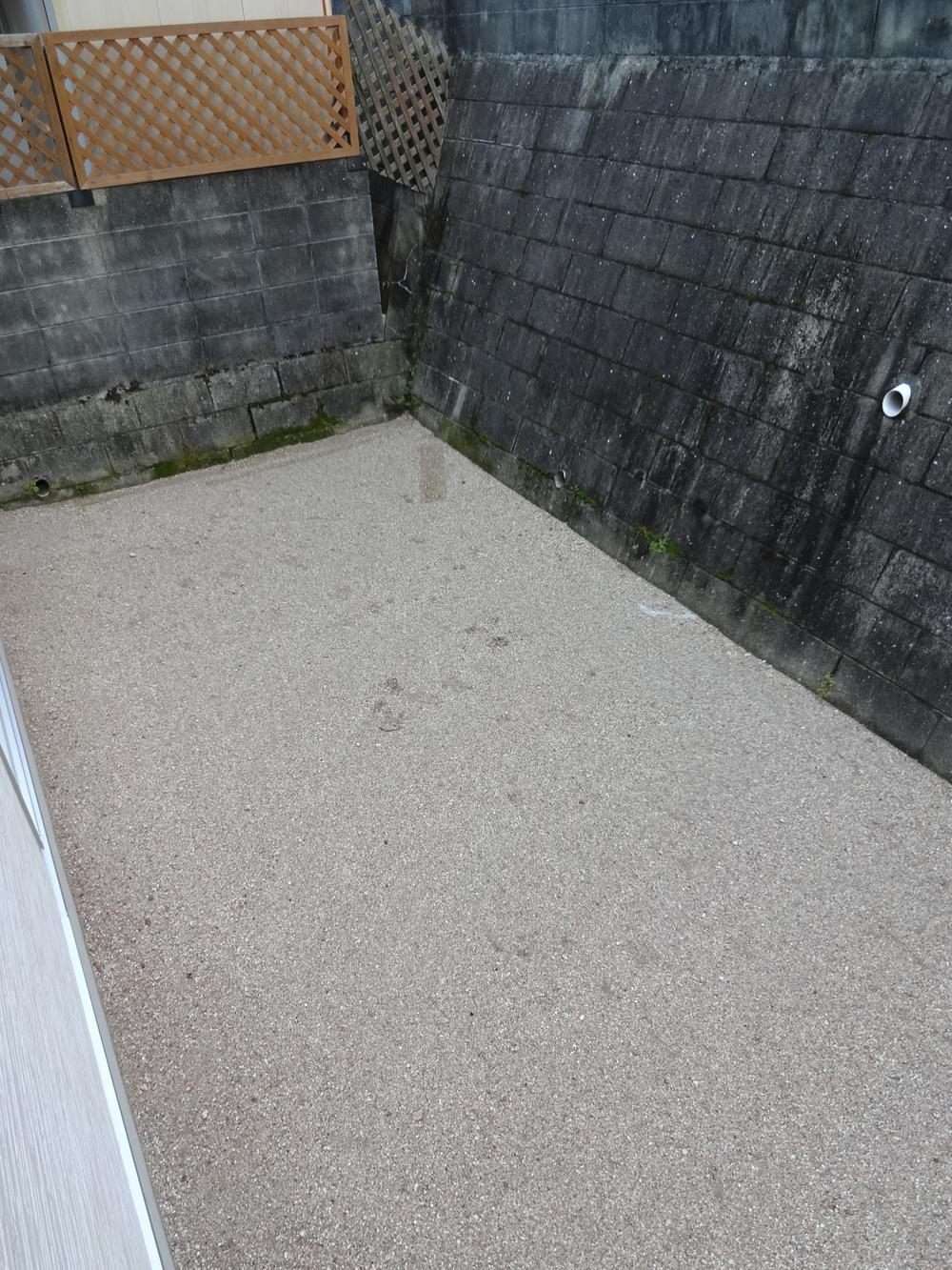 Garden. Local (11 May 2013) Shooting