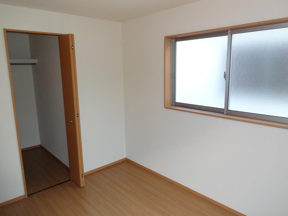 Non-living room. Indoor (11 May 2013) Shooting