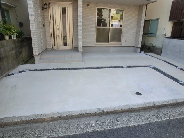 Parking lot. Room (August 2013) Shooting