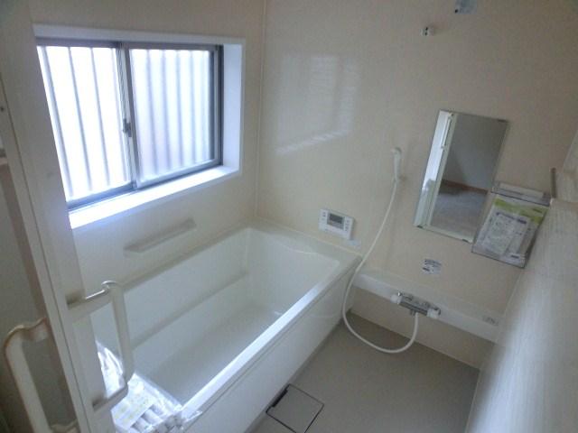 Bathroom. Room (August 2013) Shooting